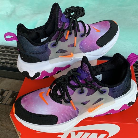 NIKE REACT PRESTO PRINT WMNS - Picture 9 of 16